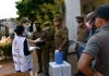 அபாயகரமான நிலையில் இலங்கைச் சிறைச்சாலைகளில் கோவிட்-19 தொற்று என்று உரிமைகள் அமைப்பு கவலை